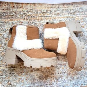 UGG Women's Brooklyn Sunburst Boots size 9 nwot sunburst